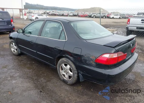 1998 Honda Accord Ex V6 из США, поврежденный, VIN 1HGCG1659WA001587